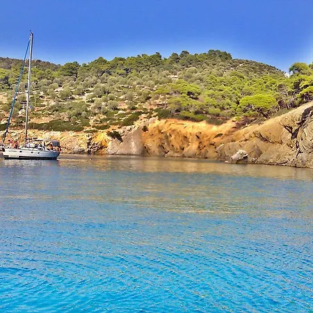 Angelika * Néos Marmarás