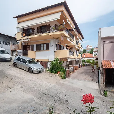 Angelika Néos Marmarás